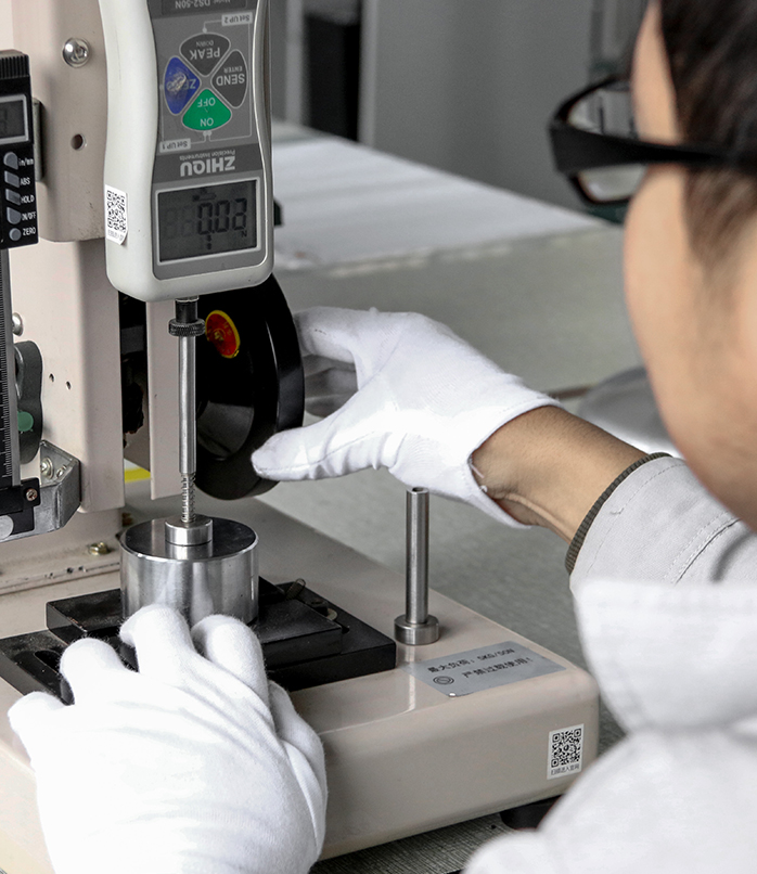 شركة هانغتشو جولدن صن لقطع غيار السيارات المحدودة